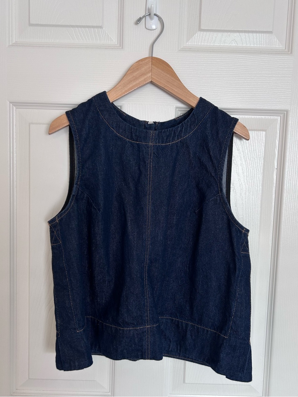 Madewell Denim Boxy Shell Top in Essex